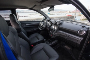 eCoupe GTI interieur