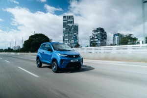 eCrossover Premium on the road